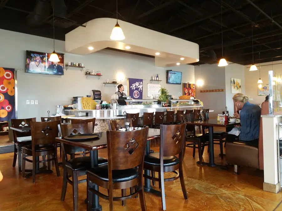 Full House Asian Bistro